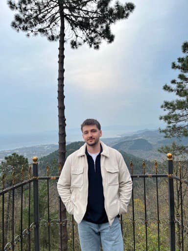 Yusuf Ziya Ü.