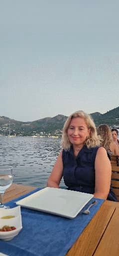 Feyza G.