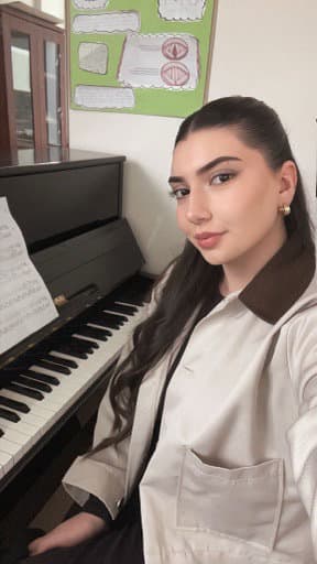 Merve Nur G.