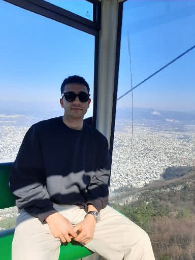 Ömer F.